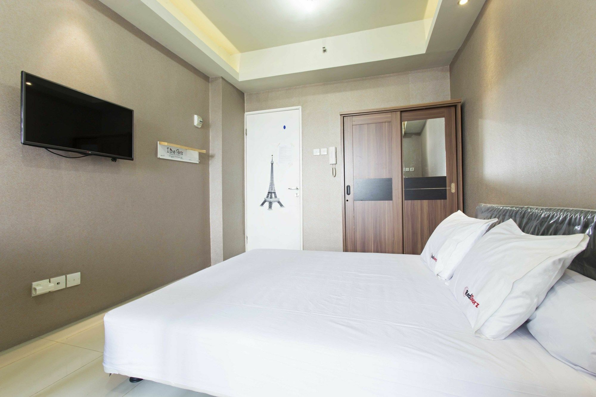 Reddoorz Apartment @ Pegangsaan Kelapa Gading Jakarta Eksteriør billede